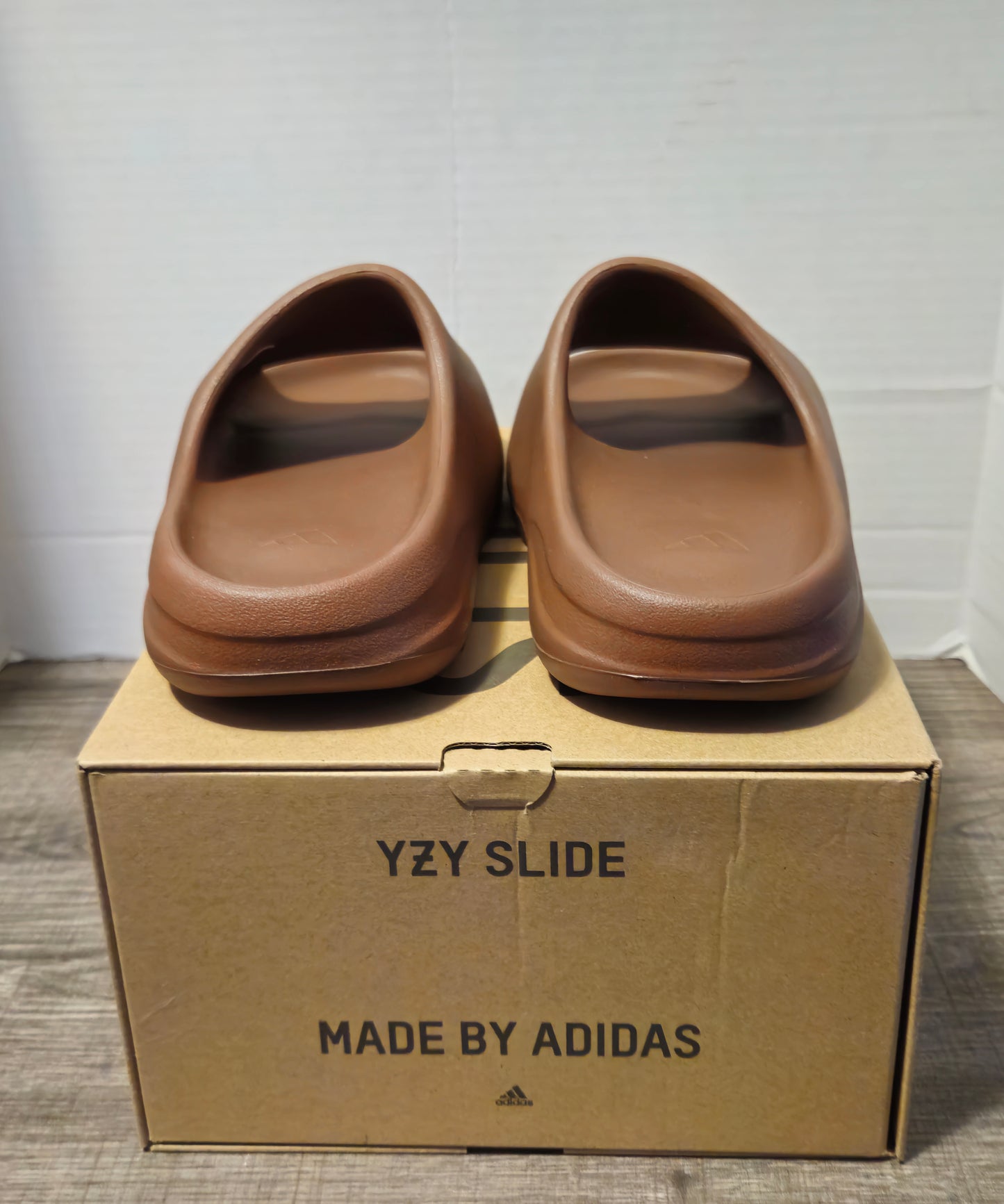 Yeezy Slide 'Flax'