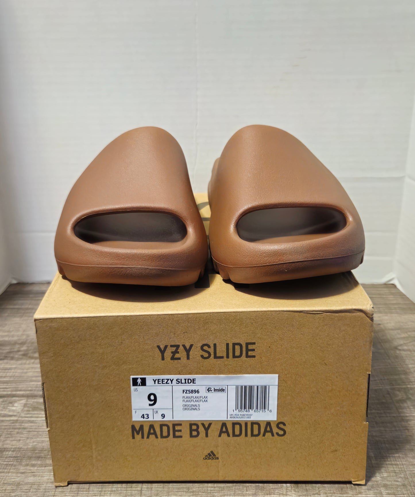 Yeezy Slide 'Flax'