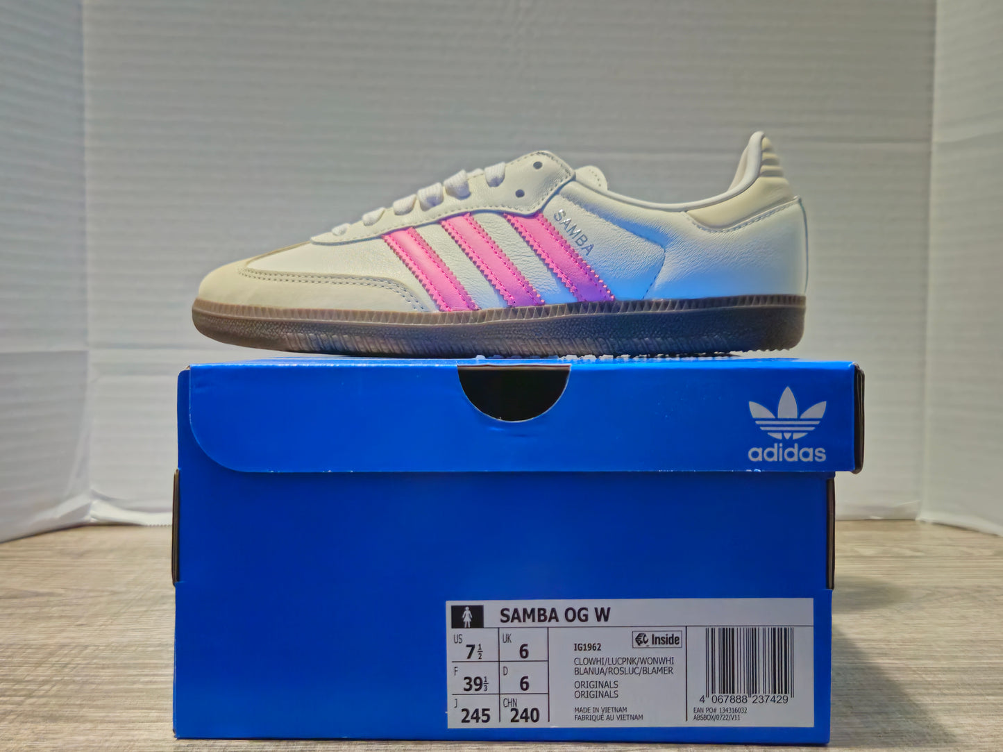 Adidas Samba OG (W) 'Lucid Pink'