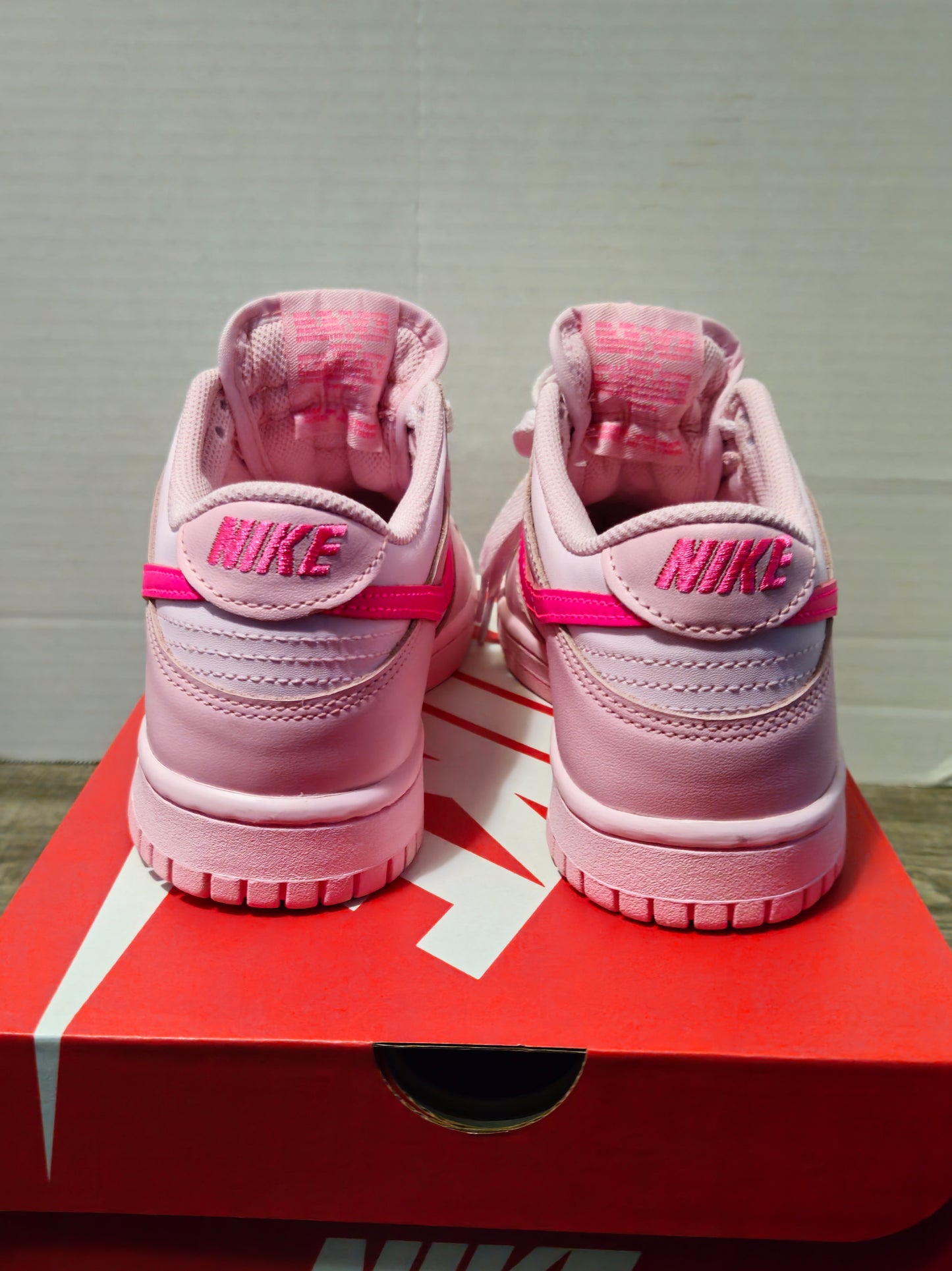 Nike Dunk Low Triple Pink (GS)